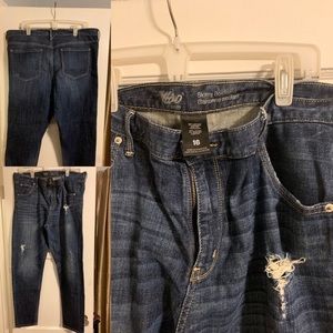 Distressed Dark washed denim jeans size 16